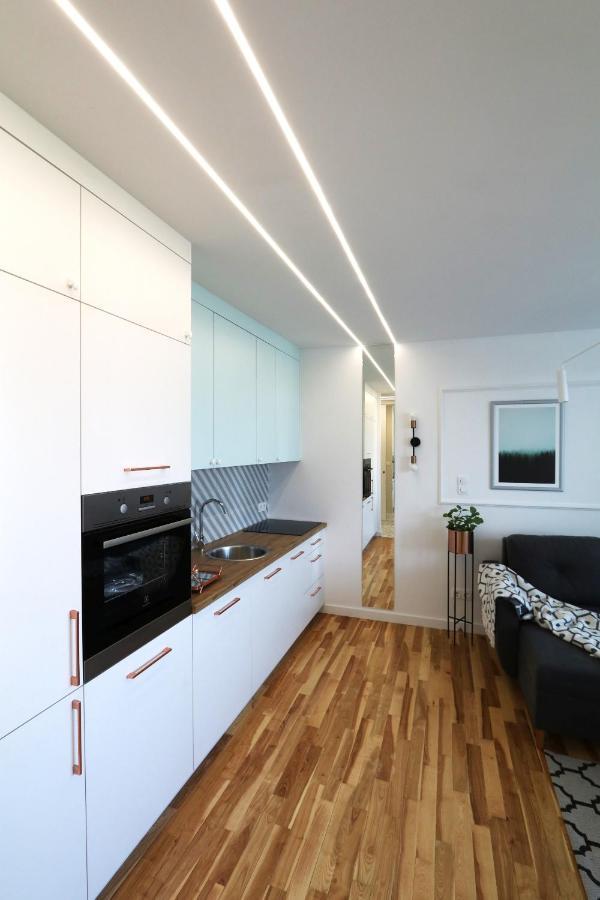 Romaszewskiego Zoliborz Bedroom Pokoj Metro Warschau Exterior foto