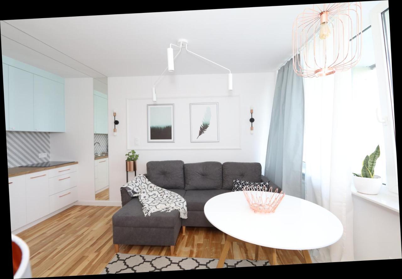 Romaszewskiego Zoliborz Bedroom Pokoj Metro Warschau Exterior foto