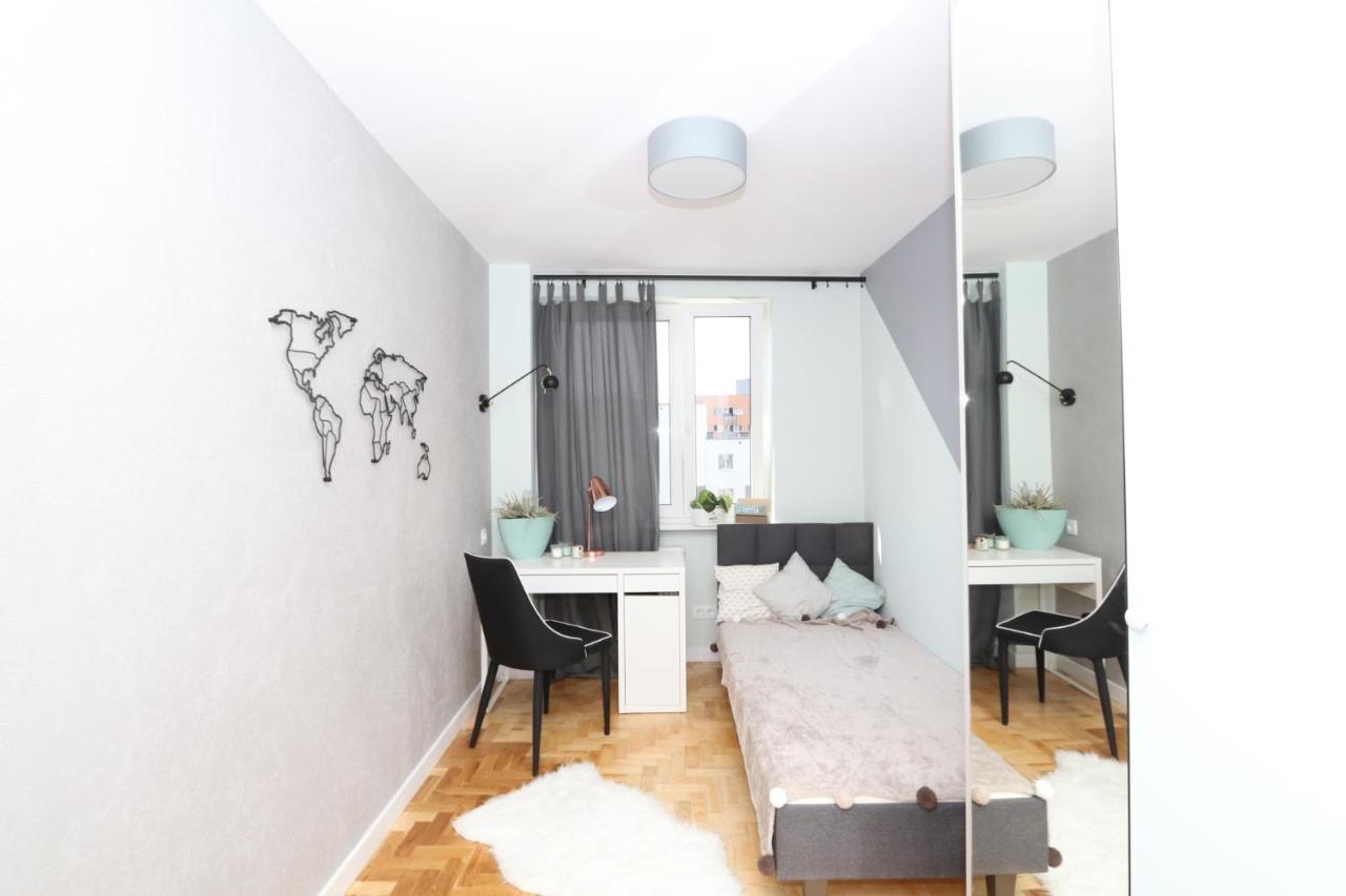 Romaszewskiego Zoliborz Bedroom Pokoj Metro Warschau Exterior foto