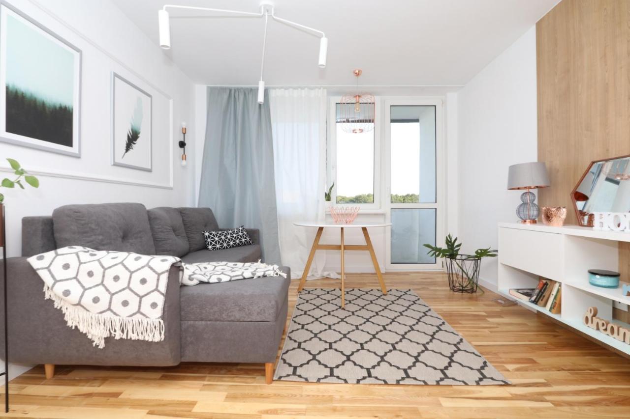 Romaszewskiego Zoliborz Bedroom Pokoj Metro Warschau Exterior foto